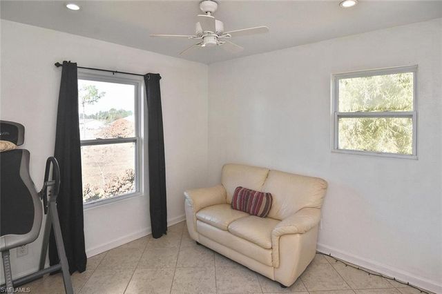 3204 41st ST SW, Lehigh Acres, FL 33976