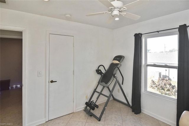 3204 41st ST SW, Lehigh Acres, FL 33976