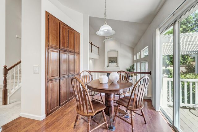 11936 Old Eureka Way, Gold River, CA 95670