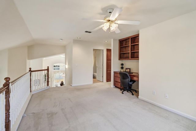 11936 Old Eureka Way, Gold River, CA 95670