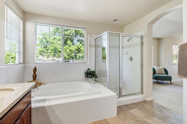 11936 Old Eureka Way, Gold River, CA 95670