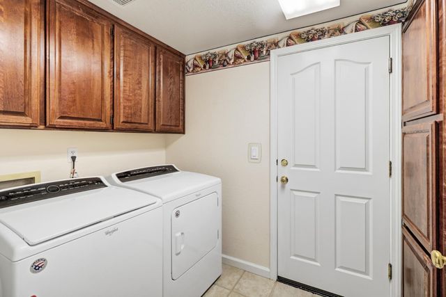 11936 Old Eureka Way, Gold River, CA 95670