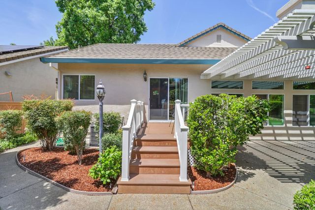 11936 Old Eureka Way, Gold River, CA 95670