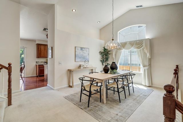 11936 Old Eureka Way, Gold River, CA 95670