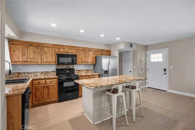 26750 Oakmont Dr, Menifee, CA 92586
