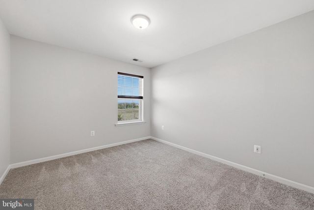 437 TOWN RUN LN, Stephens City, VA 22655