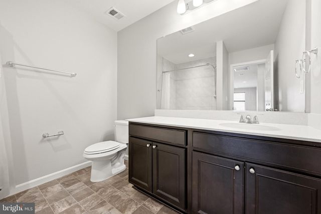 437 TOWN RUN LN, Stephens City, VA 22655