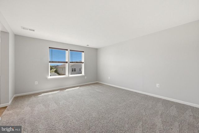 437 TOWN RUN LN, Stephens City, VA 22655