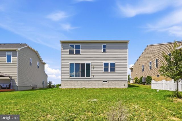 437 TOWN RUN LN, Stephens City, VA 22655