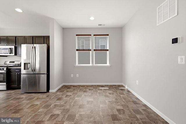 437 TOWN RUN LN, Stephens City, VA 22655