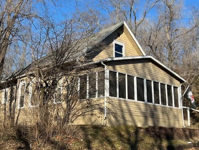 2502 S 15th Street, St Joseph, MO 64503