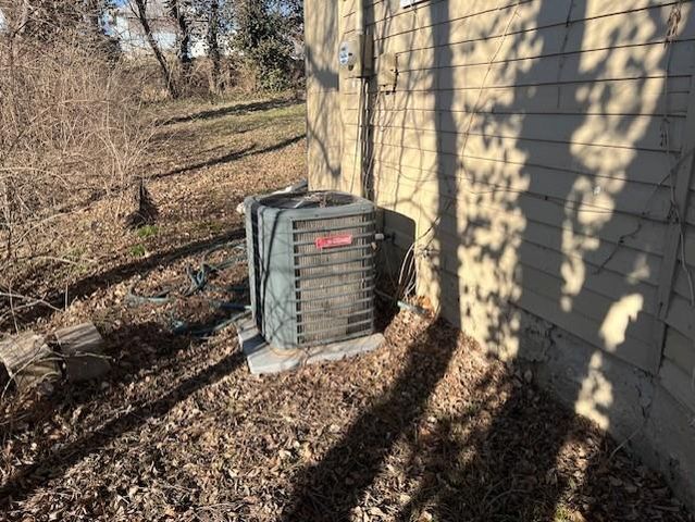 2502 S 15th Street, St Joseph, MO 64503