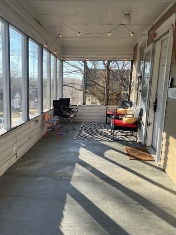 2502 S 15th Street, St Joseph, MO 64503