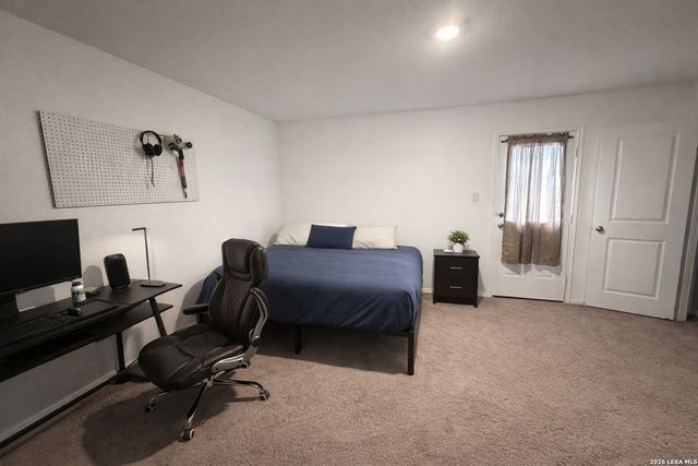 14206 Llama Pl, San Antonio, TX 78252