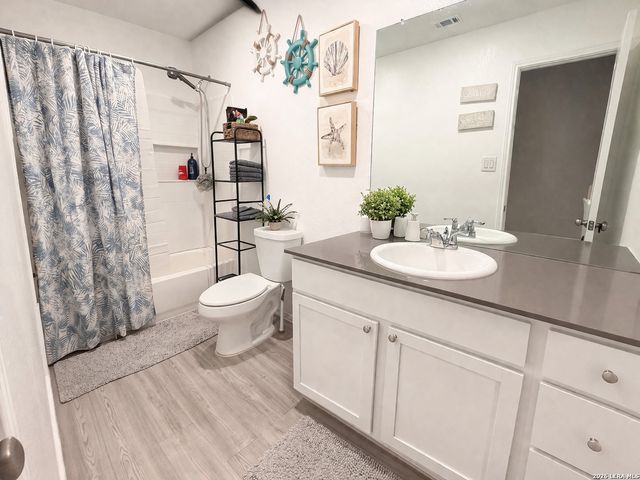 14206 Llama Pl, San Antonio, TX 78252