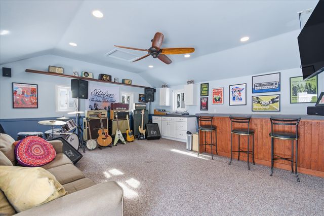 439 N Reese Street, South Lyon City, MI 48178