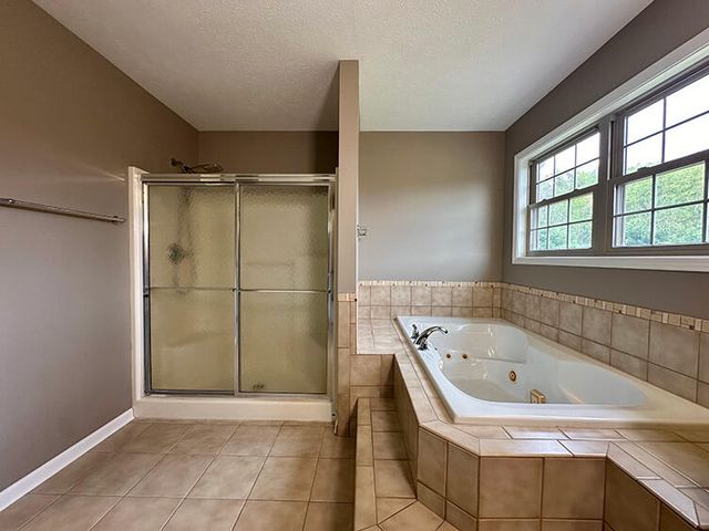 23589 US Highway 12, Ontwa Twp, MI 49112