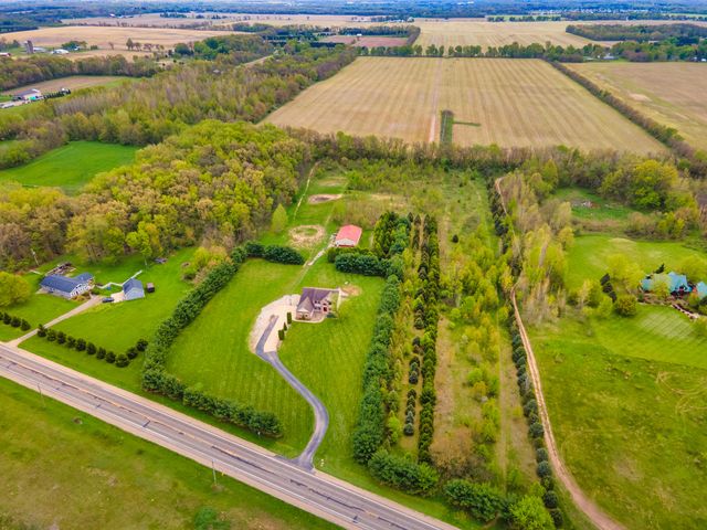 23589 US Highway 12, Ontwa Twp, MI 49112