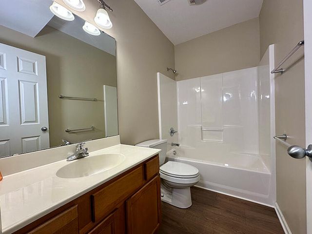 23589 US Highway 12, Ontwa Twp, MI 49112