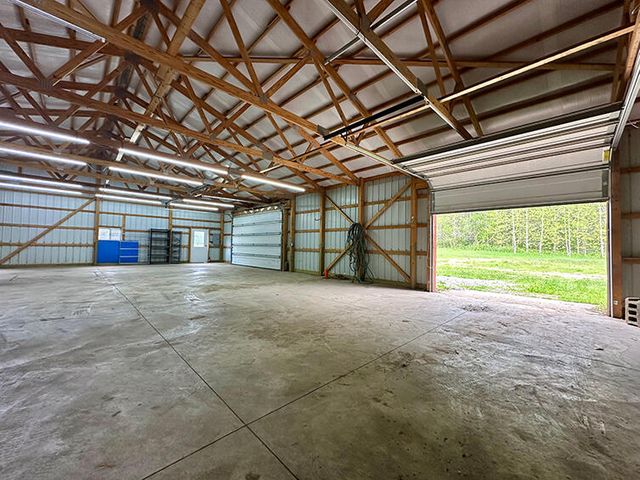 23589 US Highway 12, Ontwa Twp, MI 49112