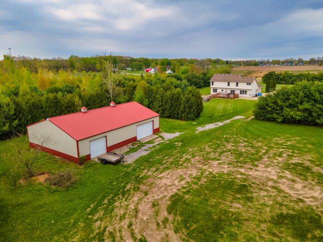 23589 US Highway 12, Ontwa Twp, MI 49112