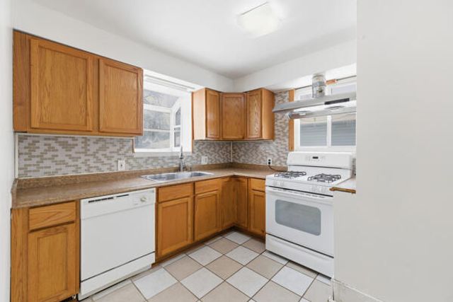 511 Mae-Thy, City Of Wyoming, MI 49548