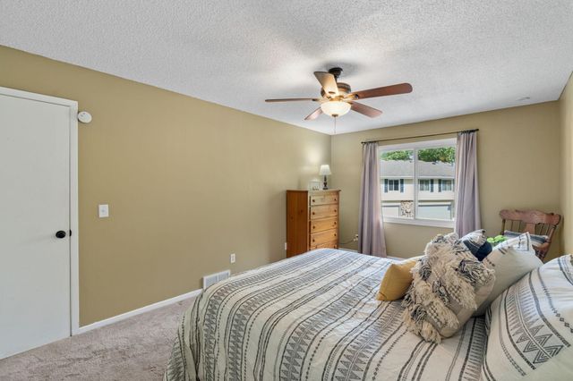 3859 Dolomite Drive, Eagan, MN 55122
