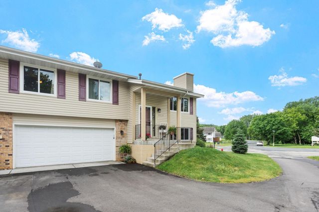 3859 Dolomite Drive, Eagan, MN 55122