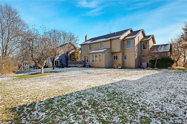 19618 W 99th Street, Lenexa, KS 66220