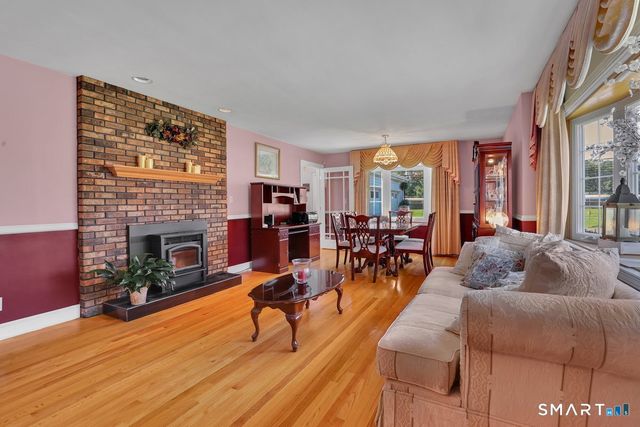 7 Alanby Drive, Meriden, CT 06451