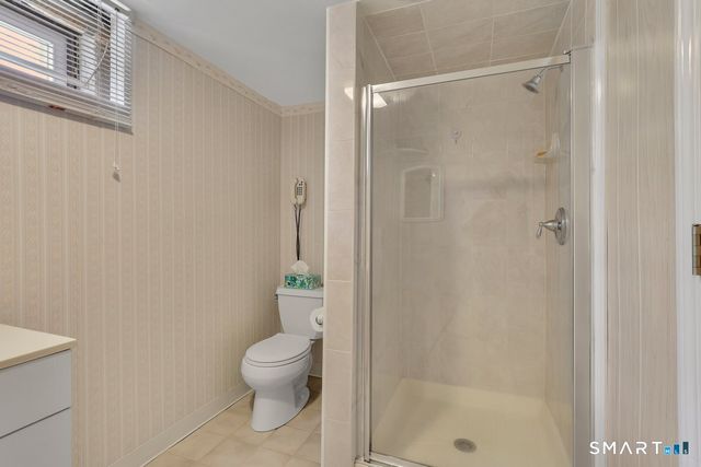 7 Alanby Drive, Meriden, CT 06451