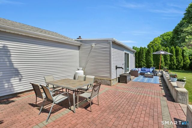 7 Alanby Drive, Meriden, CT 06451