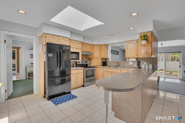 7 Alanby Drive, Meriden, CT 06451