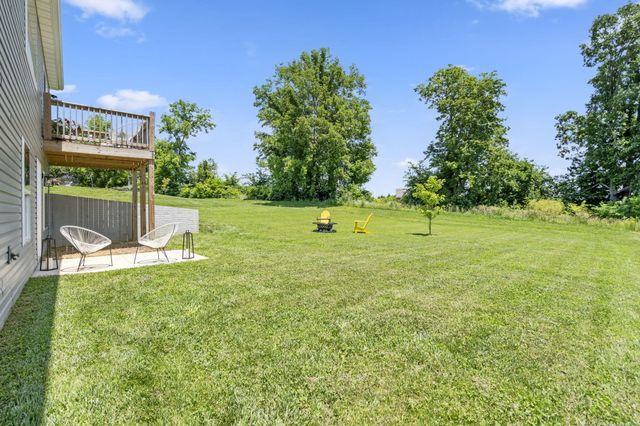 202 North Cheyenne Valley Road, Nixa, MO 65714