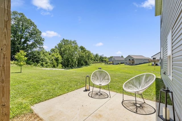 202 North Cheyenne Valley Road, Nixa, MO 65714