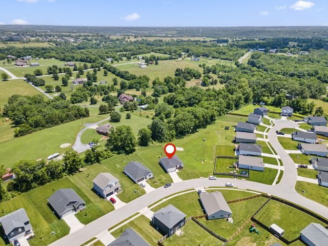 202 North Cheyenne Valley Road, Nixa, MO 65714
