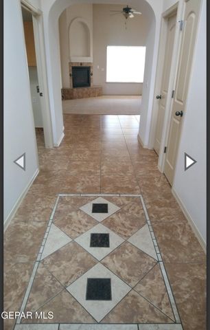6700 CABANA DEL SOL Drive, El Paso, TX 79911