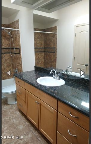 6700 CABANA DEL SOL Drive, El Paso, TX 79911