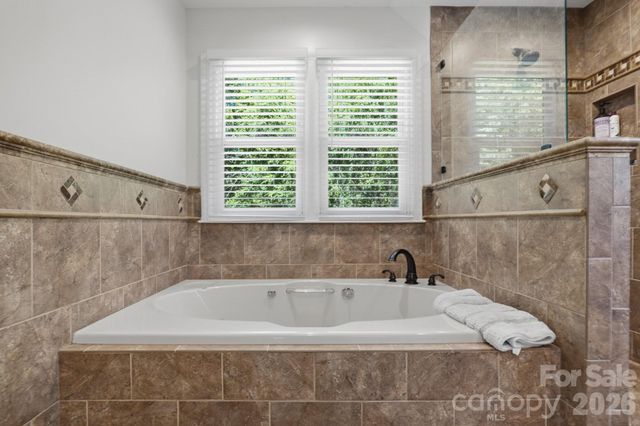 918 Hanover Drive NW, Concord, NC 28027