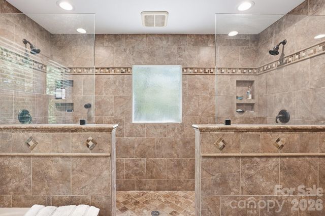 918 Hanover Drive NW, Concord, NC 28027