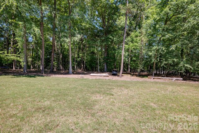 918 Hanover Drive NW, Concord, NC 28027