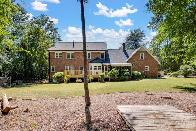 918 Hanover Drive NW, Concord, NC 28027