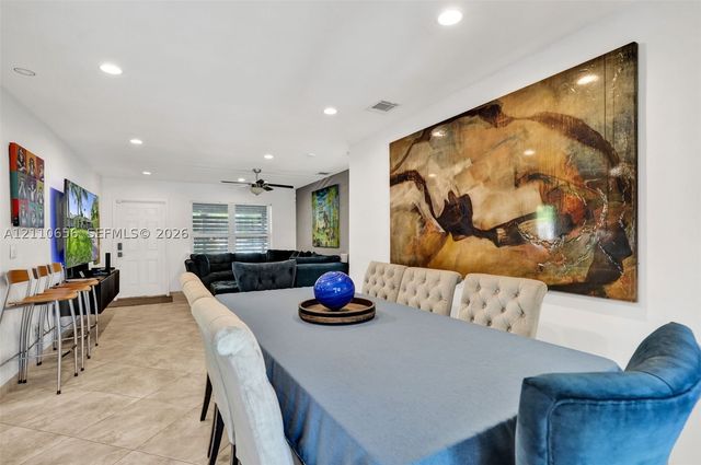 30 NE 48th Ct, Oakland Park, FL 33334