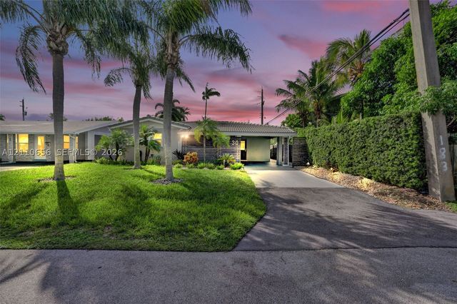 30 NE 48th Ct, Oakland Park, FL 33334