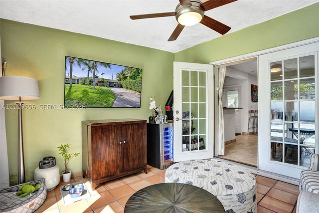 30 NE 48th Ct, Oakland Park, FL 33334