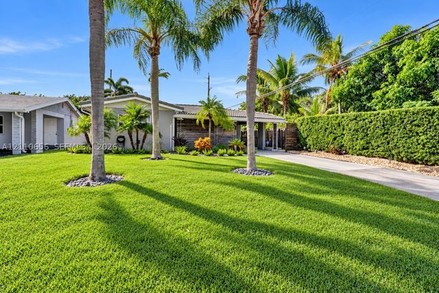 30 NE 48th Ct, Oakland Park, FL 33334