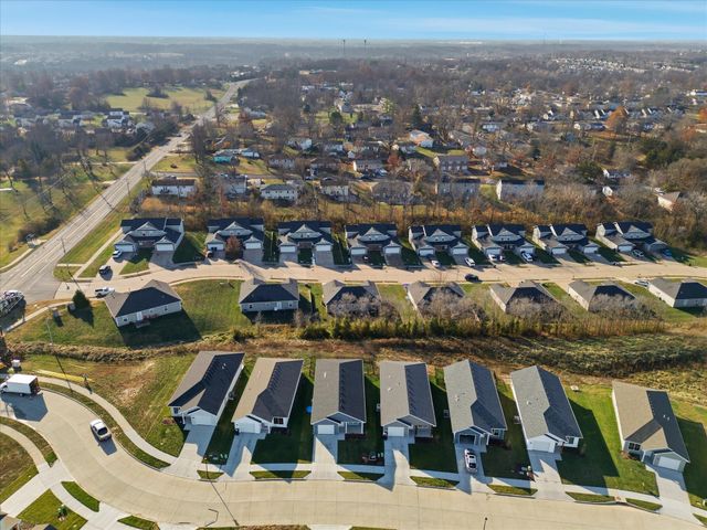 2609 FRAZIER LP, Columbia, MO 65202