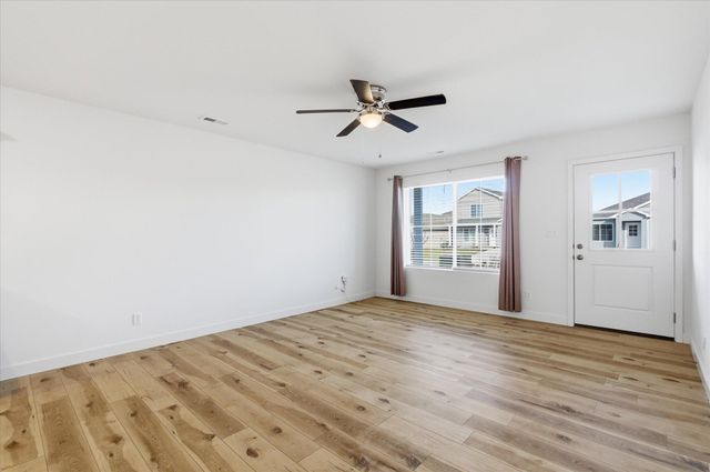 2609 FRAZIER LP, Columbia, MO 65202