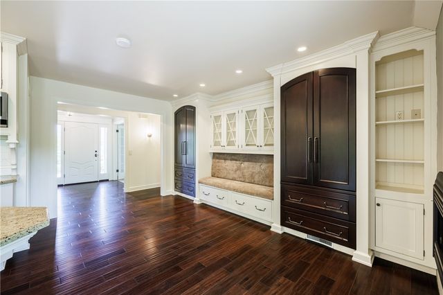 36 Locke Drive, Pittsford, NY 14534