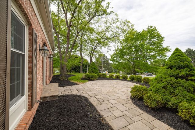 36 Locke Drive, Pittsford, NY 14534